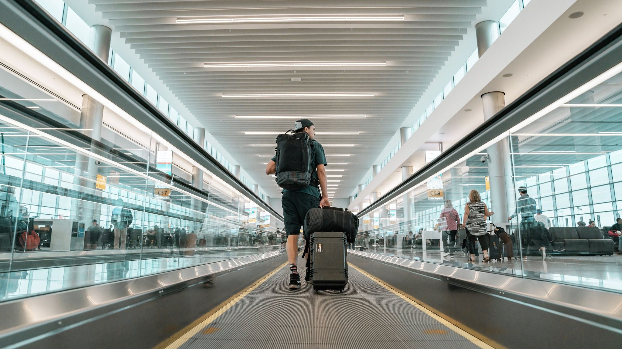 8 tips til at gøre flyrejsen mere behagelig