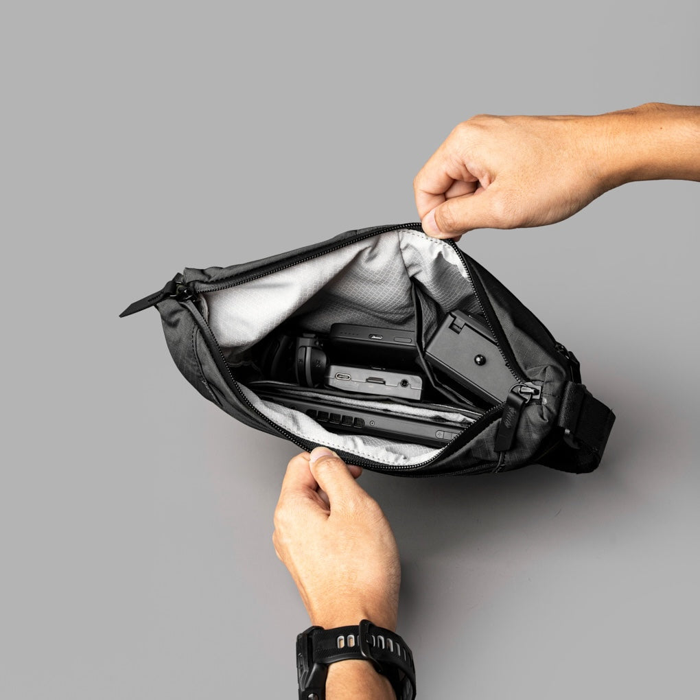 Alpaka Flow Satchel (2L) - Axoflux 210D Black