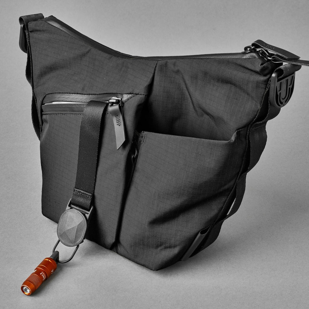 Alpaka Flow Satchel (2L) - Axoflux 210D Black