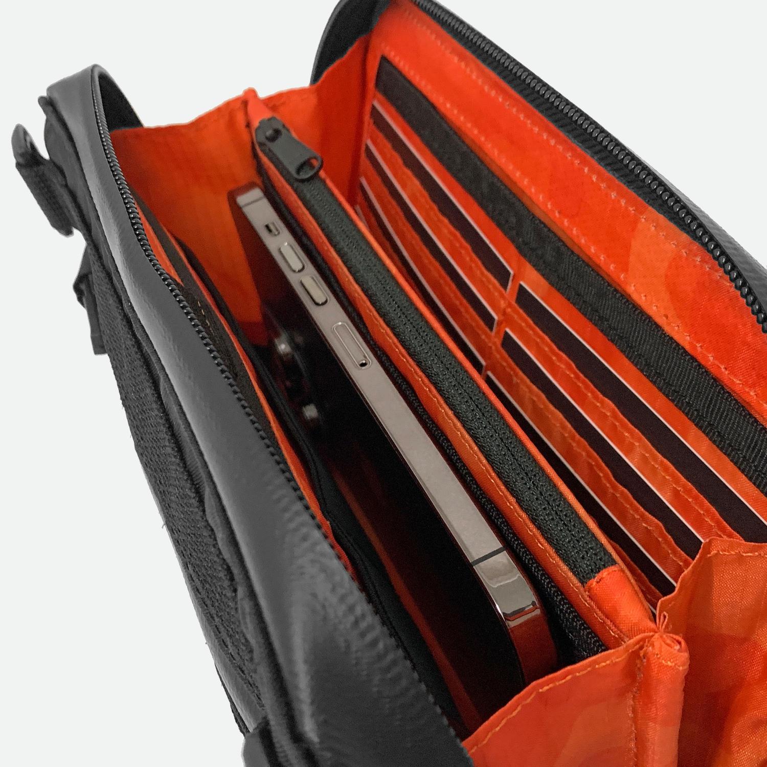 Code Of Bell ANNEX CASE II - 3-Way Traveller Sling - Pitch Black