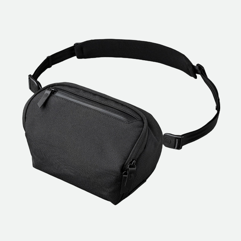 Alpaka Vertex Pouch Mini (2L) - Axoflux 300D Black - Hero Image