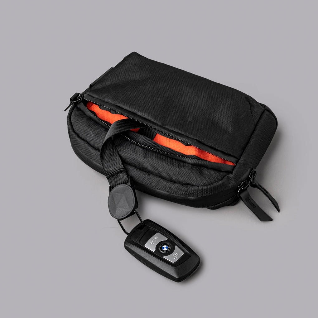 Alpaka Flight Sling (1L) - X-Pac® VX42 Black