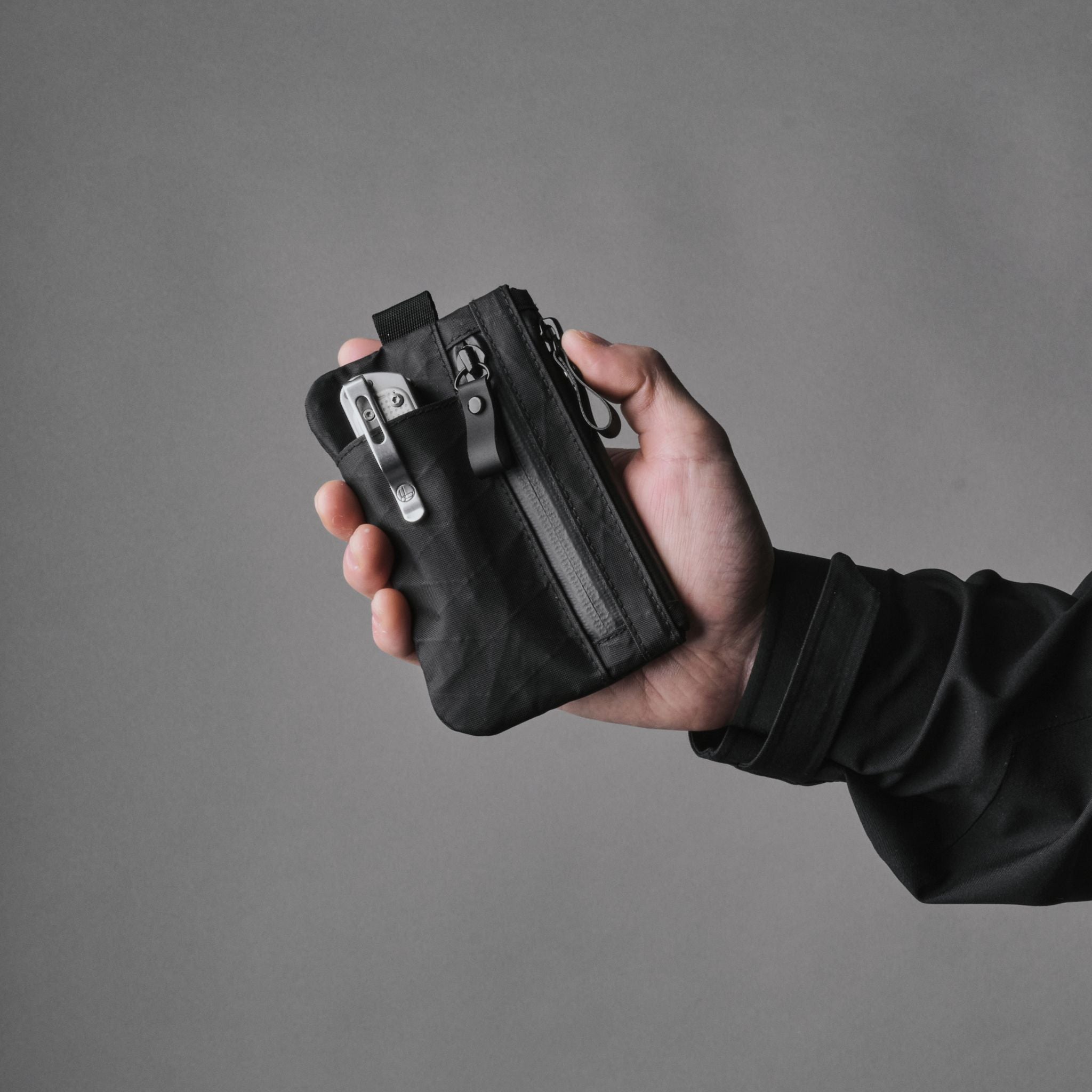 Alpaka Zip Cardholder