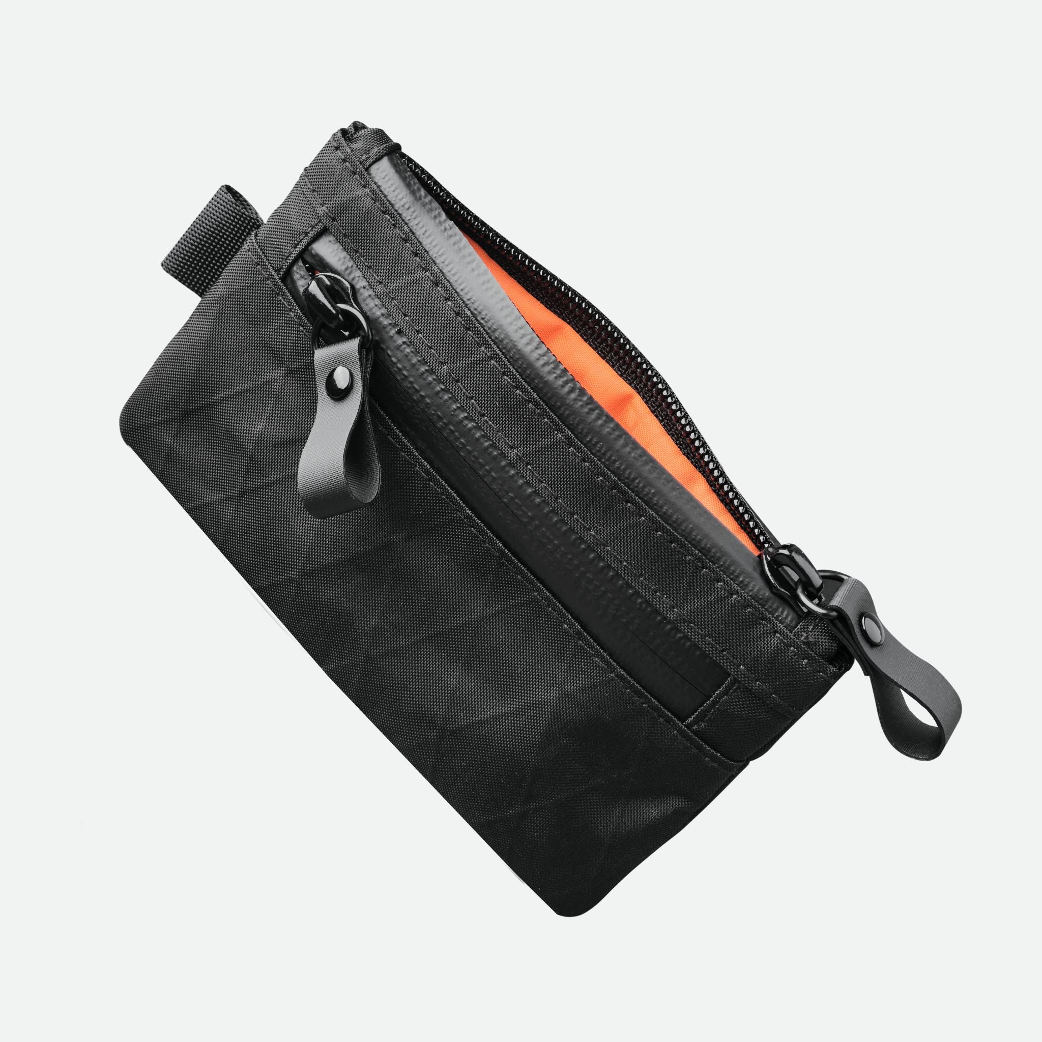 Alpaka Zip Pouch Black cover photo