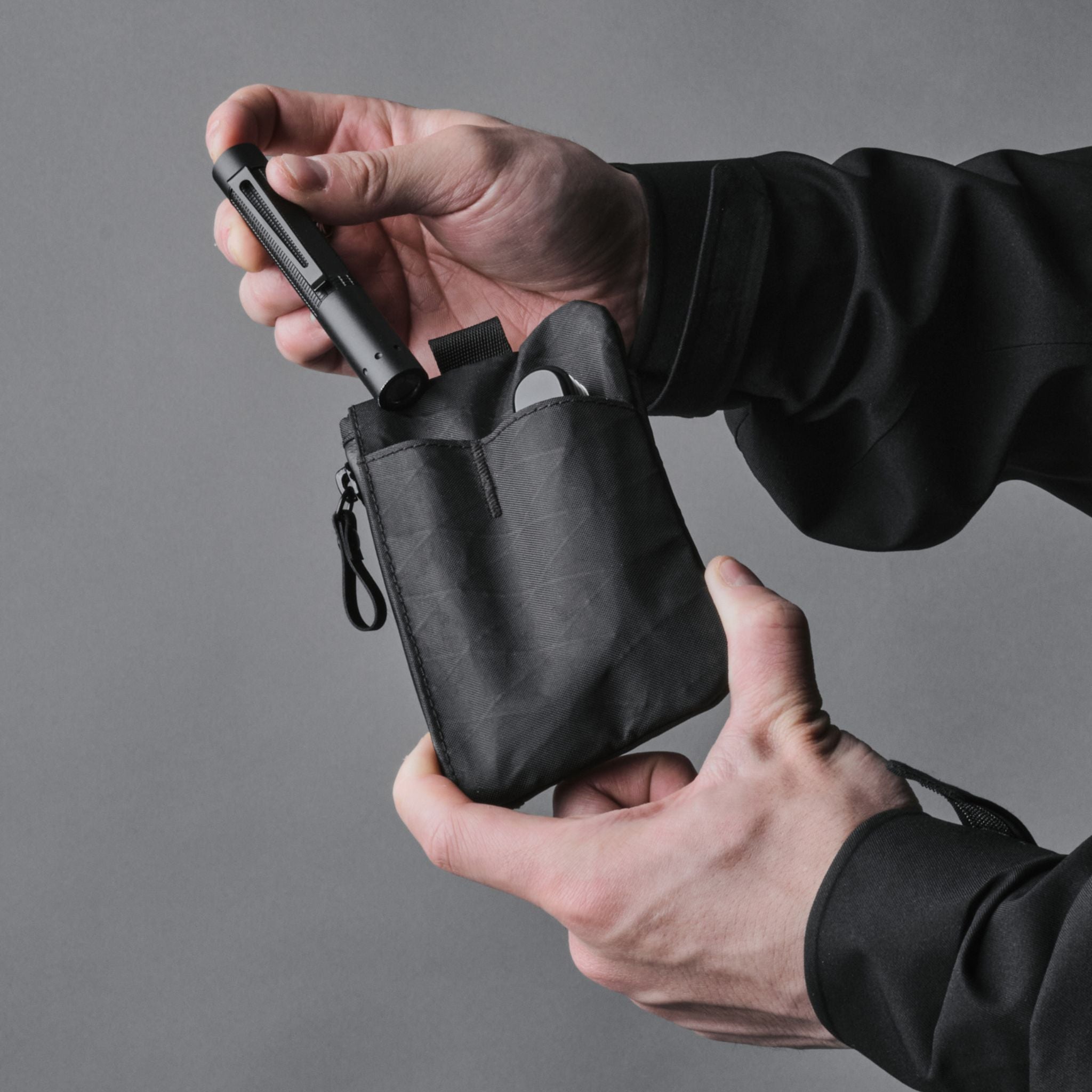 Zip Pouch Pro Black