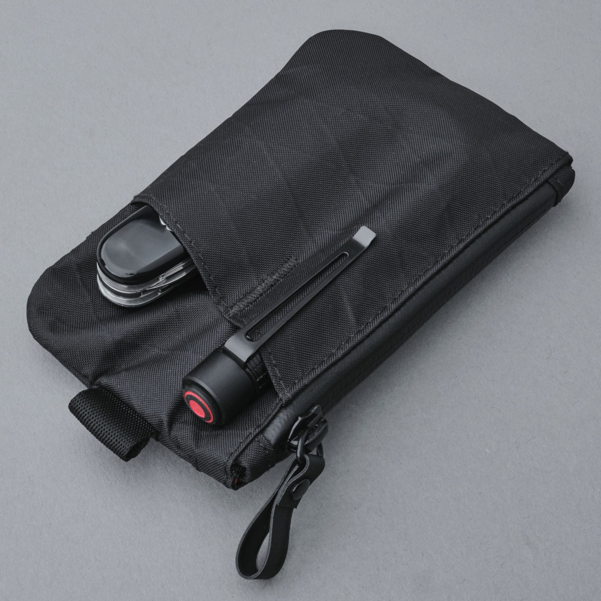 Zip Pouch Pro Black