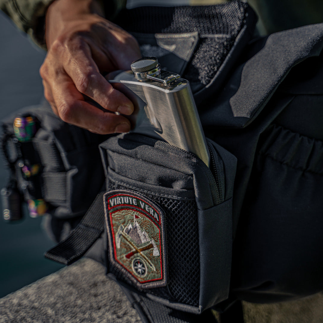 Armor 05 - Black Canvas