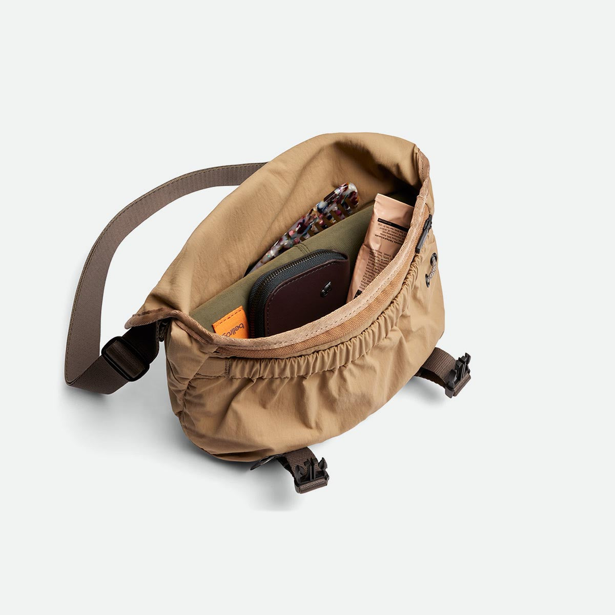 Bellroy Cinch Mini Messenger - 6L - Sand Dune