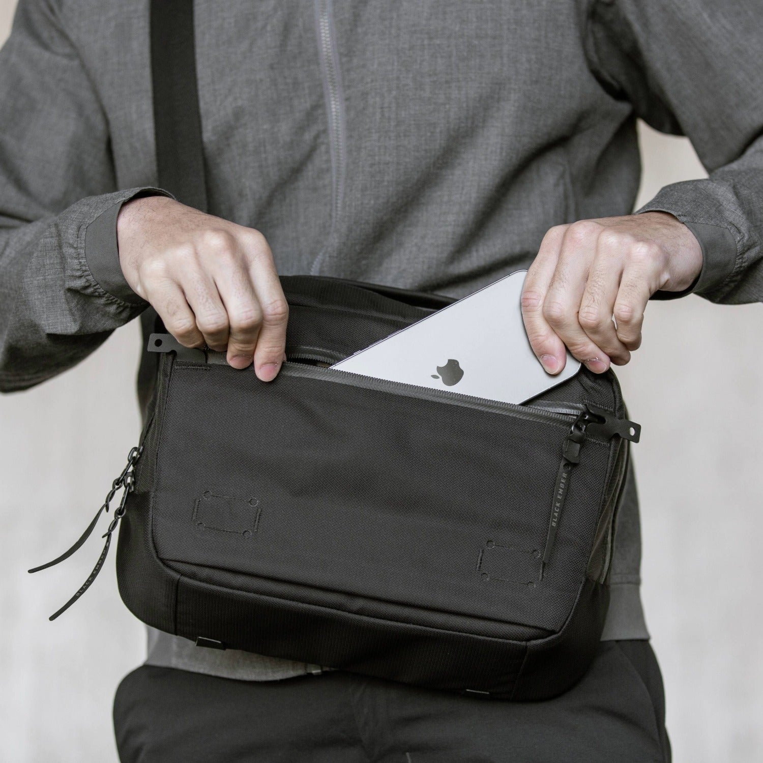 Black Ember Grip Sling 9L - Jet Black