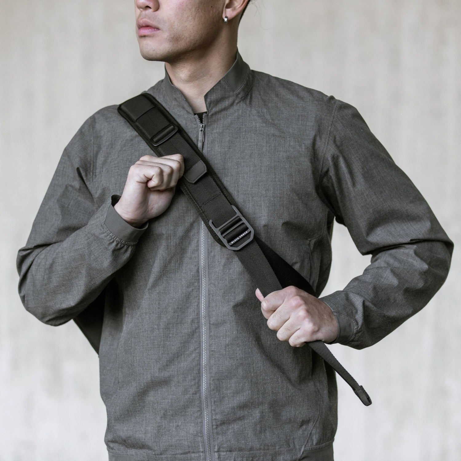 Black Ember Grip Sling 9L - Jet Black