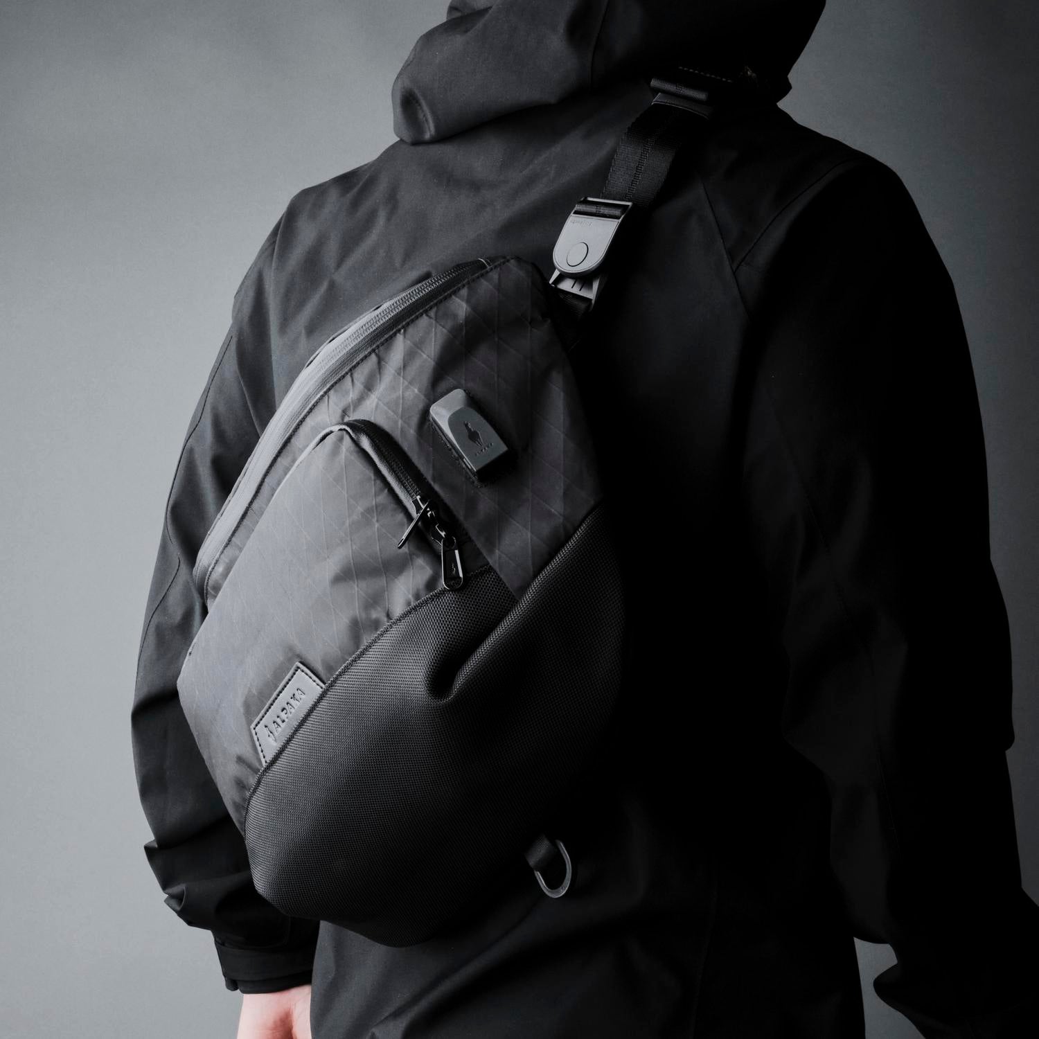 Alpaka Bravo Sling Max V2 - X-Pac® VX21 Black