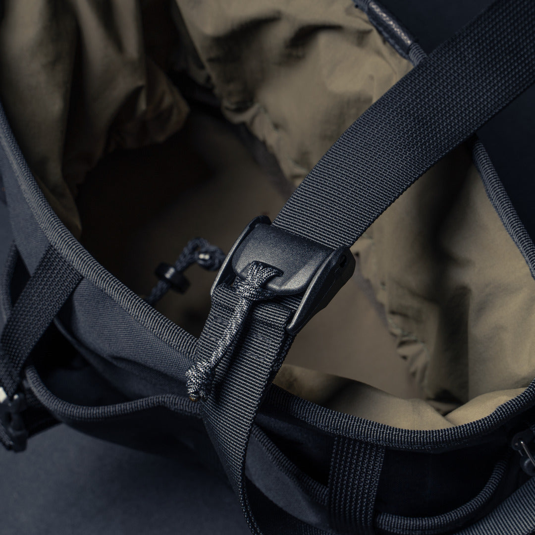 Wotancraft Canteener EDC Utility Sling Bag 6L - Black Canvas