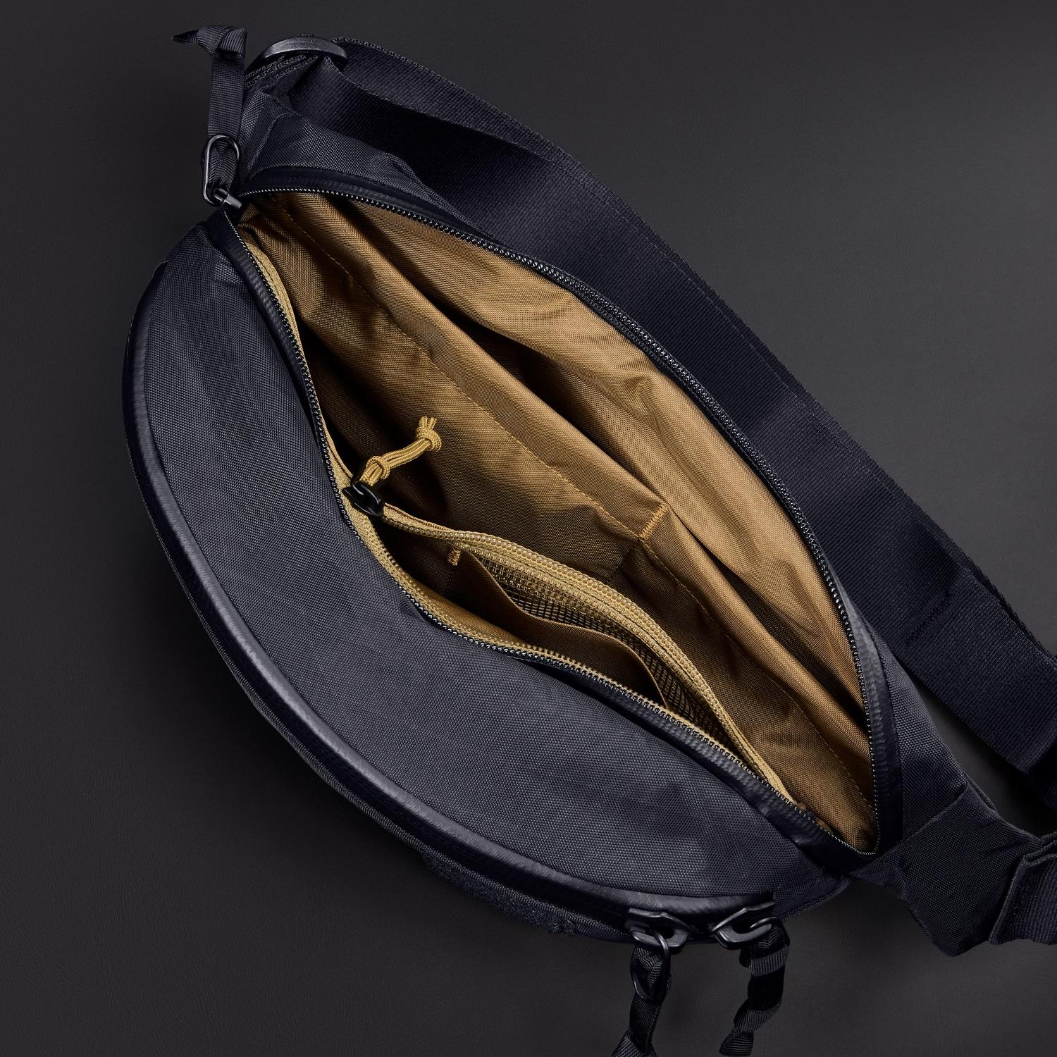 Evergoods Civic Access Sling 2L - X-pac - Black and Coyote Brown