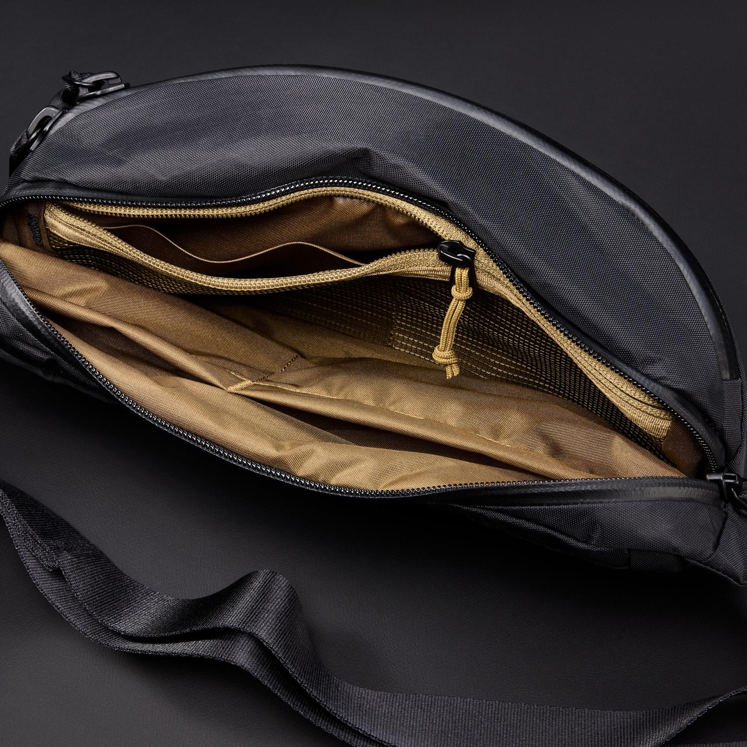 Evergoods Civic Access Sling 2L - X-pac - Black and Coyote Brown