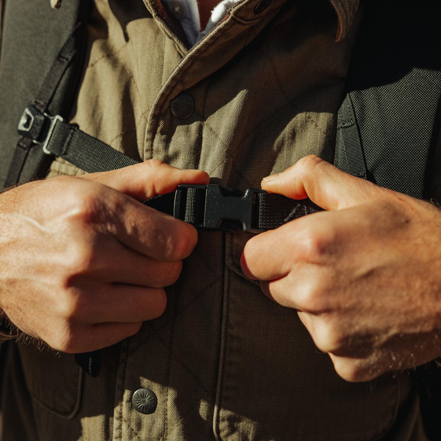 Evergoods Civic Half Zip 26L - Solution Dyed Black - Lifestyle Image