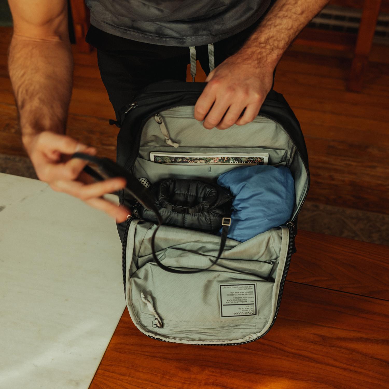 Evergoods Civic Half Zip 26L - Solution Dyed Black - Lifestyle Image