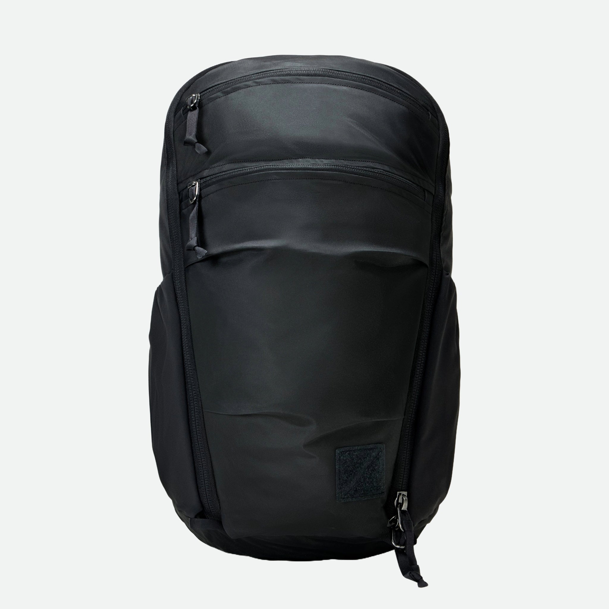 Evergoods Mountain Panel Loader 22L - Solution Dyed Black