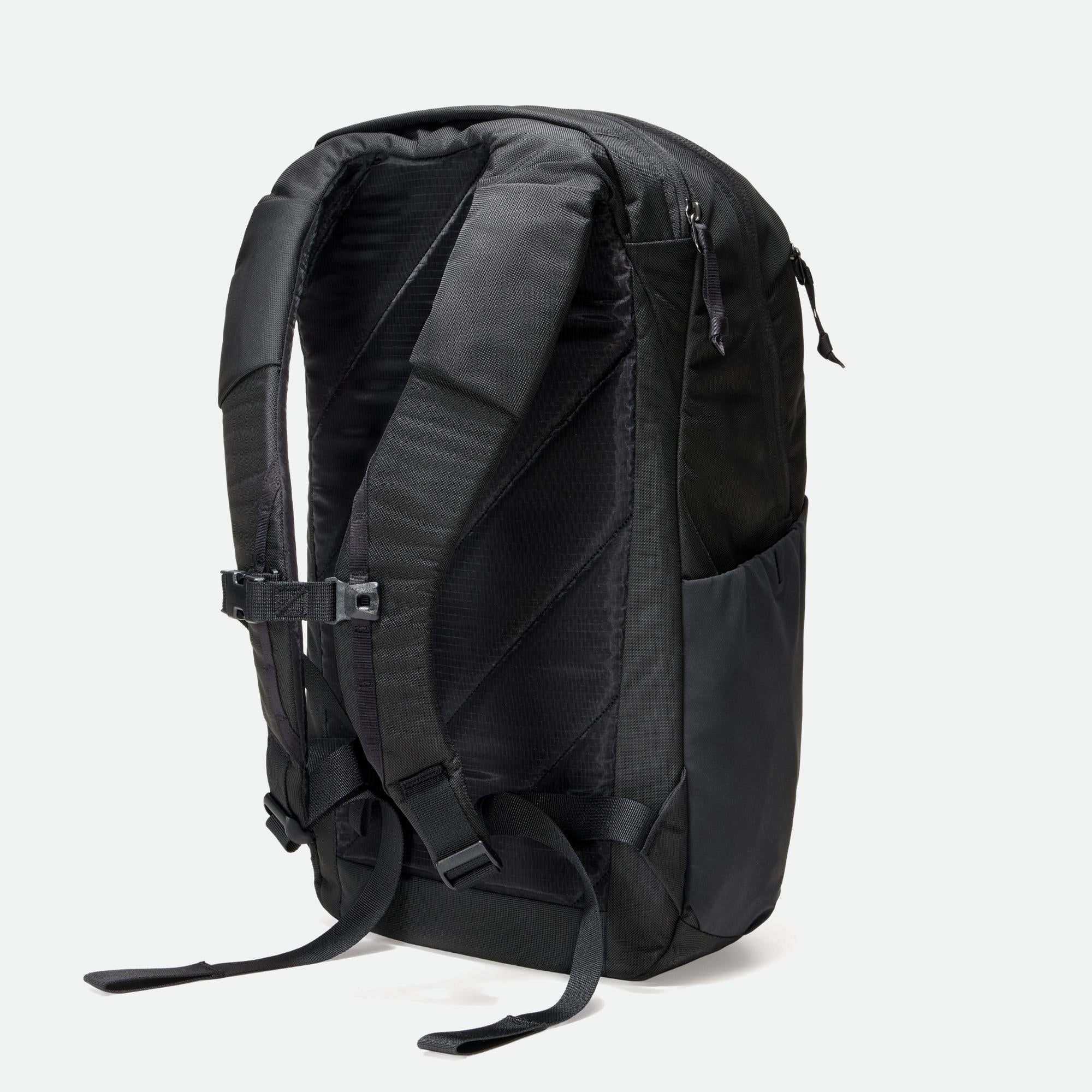 Evergoods Civic Half Zip 22L - Solution Dyed Black