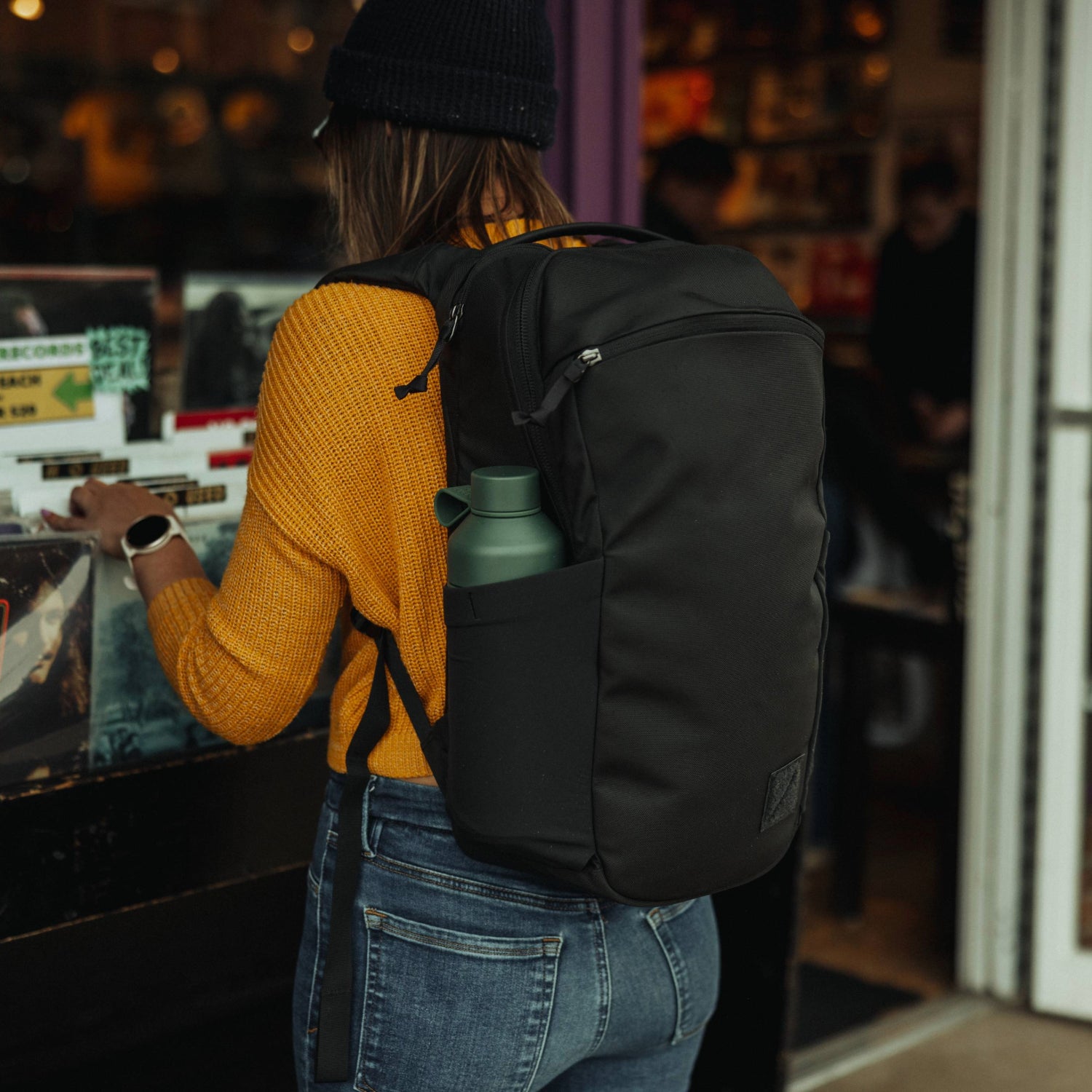 Evergoods Civic Half Zip 22L - Solution Dyed Black - Lifestyle Image