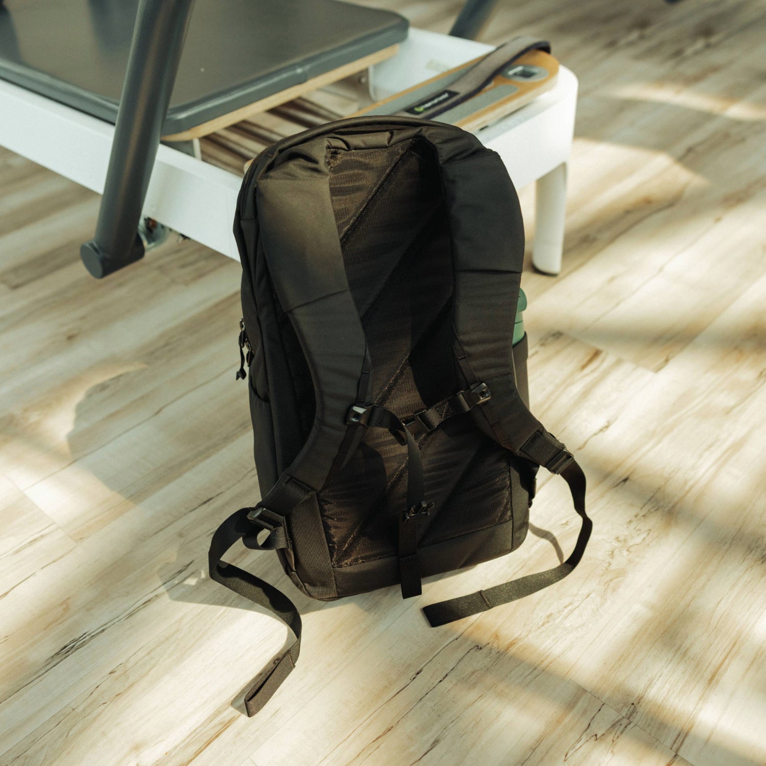 Evergoods Civic Half Zip 22L - Solution Dyed Black - Lifestyle Image