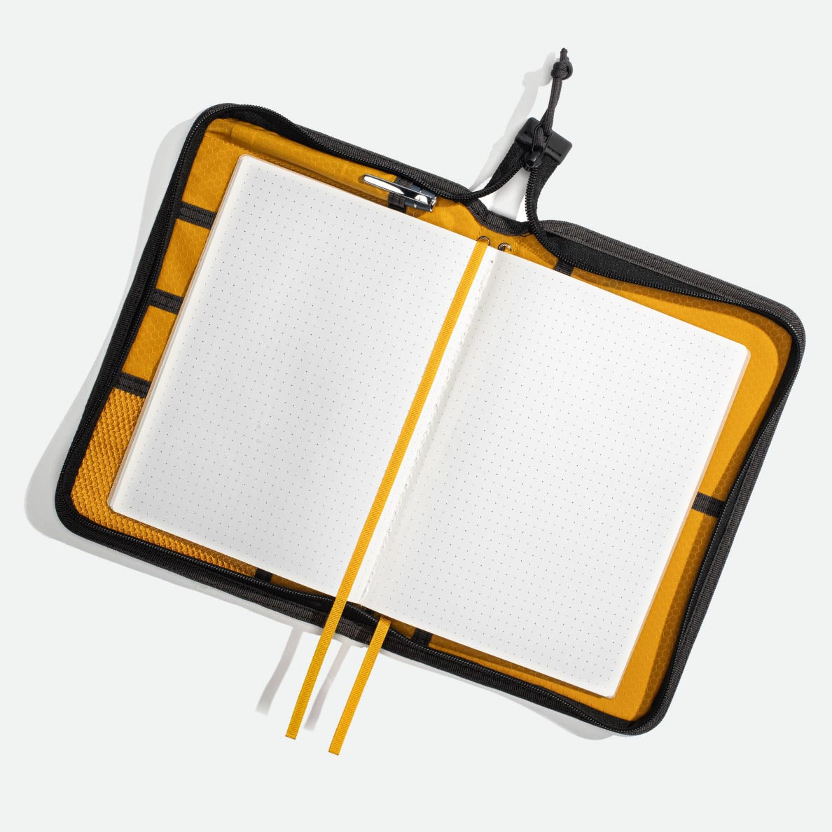 Lochby Field Folio A5 - Bumblebee