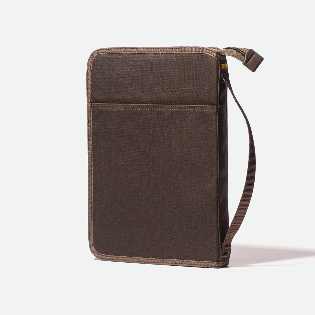 Lochby Field Folio B5 - Brown