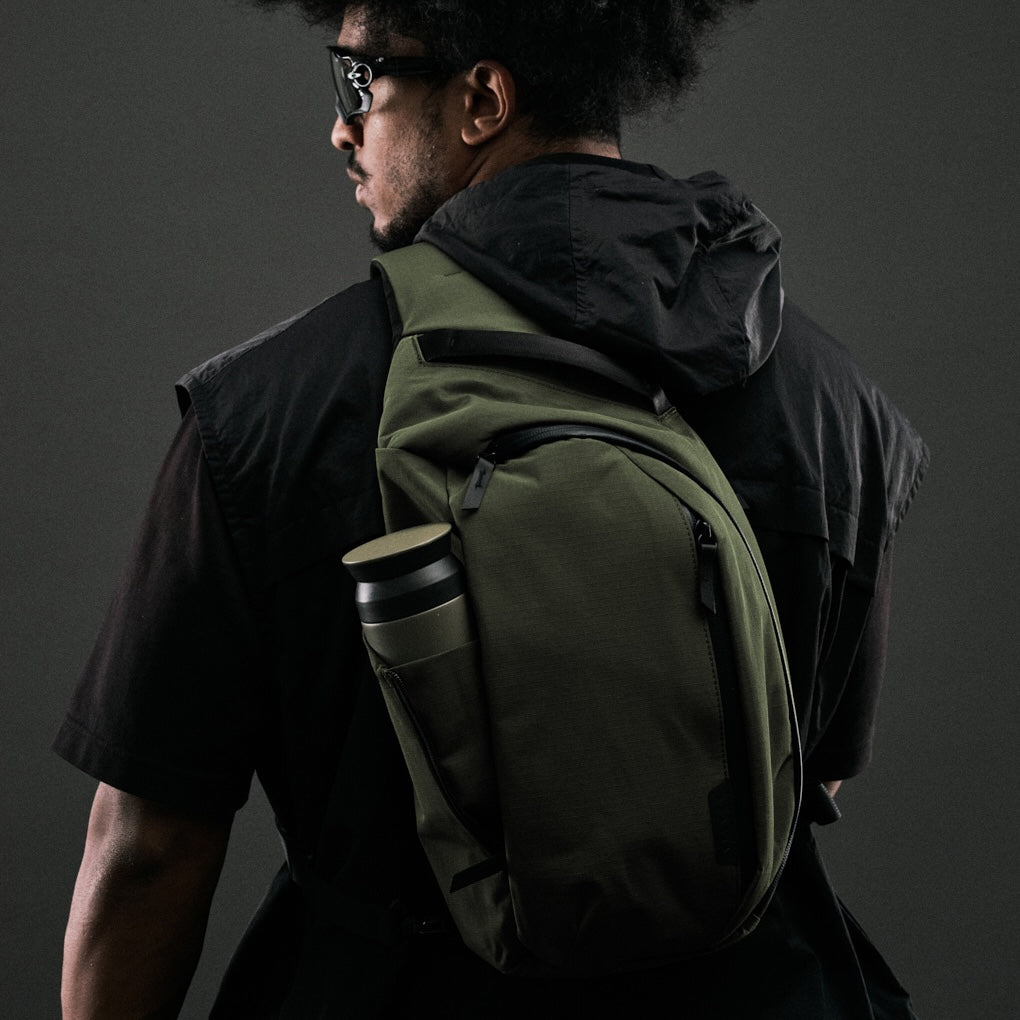 Alpaka Metro Crossbody - Left Shoulder - Green Axoflux