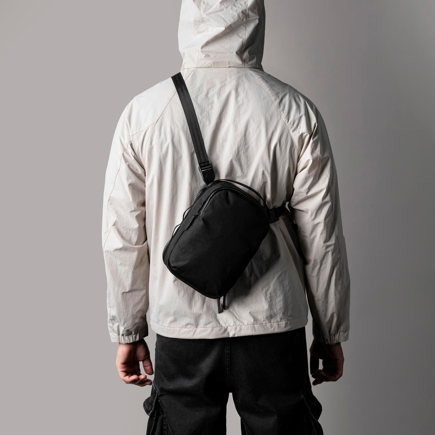 Alpaka Metro Sling Max - X-Pac® VX42 Black