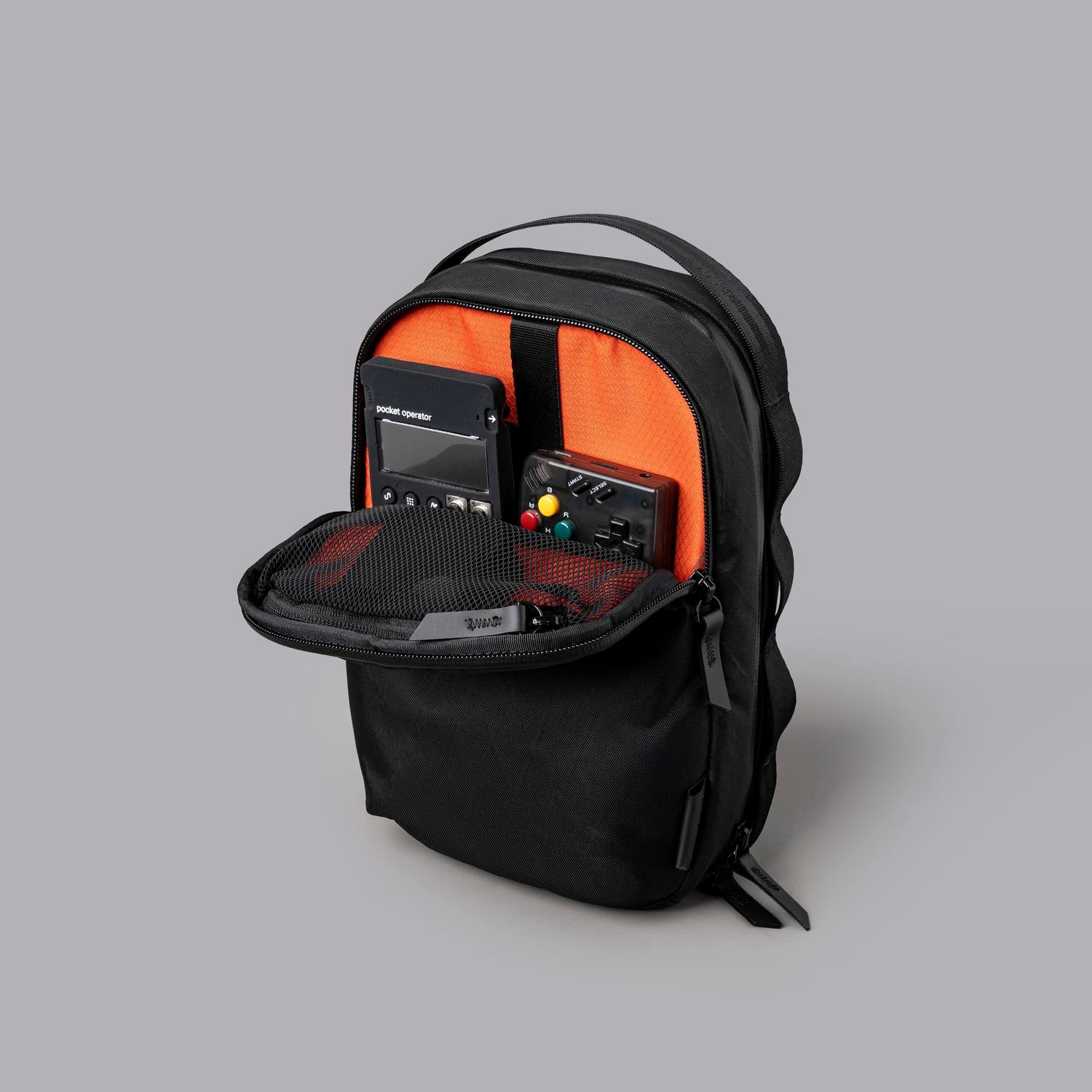 Alpaka Metro Sling Max - X-Pac® VX42 Black