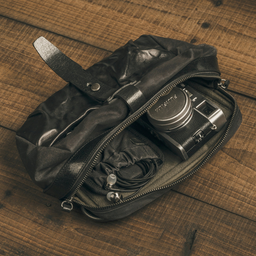 Wotancraft "Mini Rider" Sling Bag 3.5L - Black Canvas / Black Leather