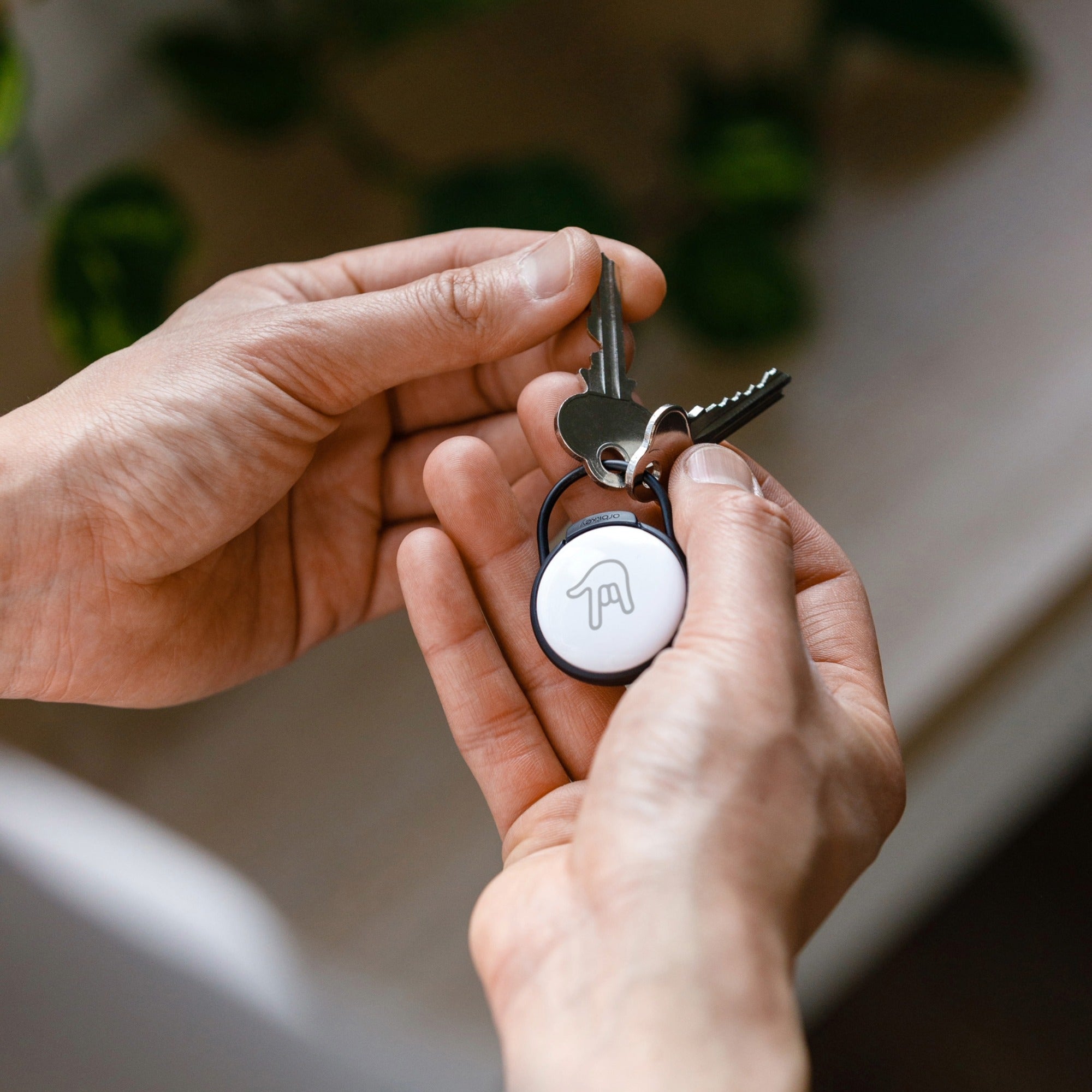 Orbitkey Slim Case for AirTag - Black