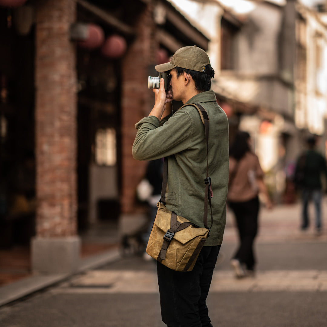 Wotancraft "Pilot" Travel Camera Bag 3.5L Upgraded - Khaki Brown Canvas