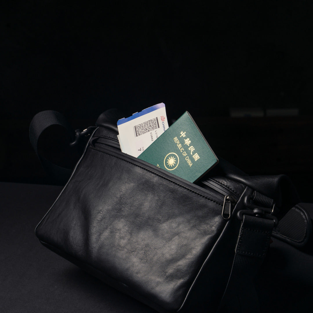 Wotancraft “Pilot” Leather Travel Camera Bag 7L Upgraded