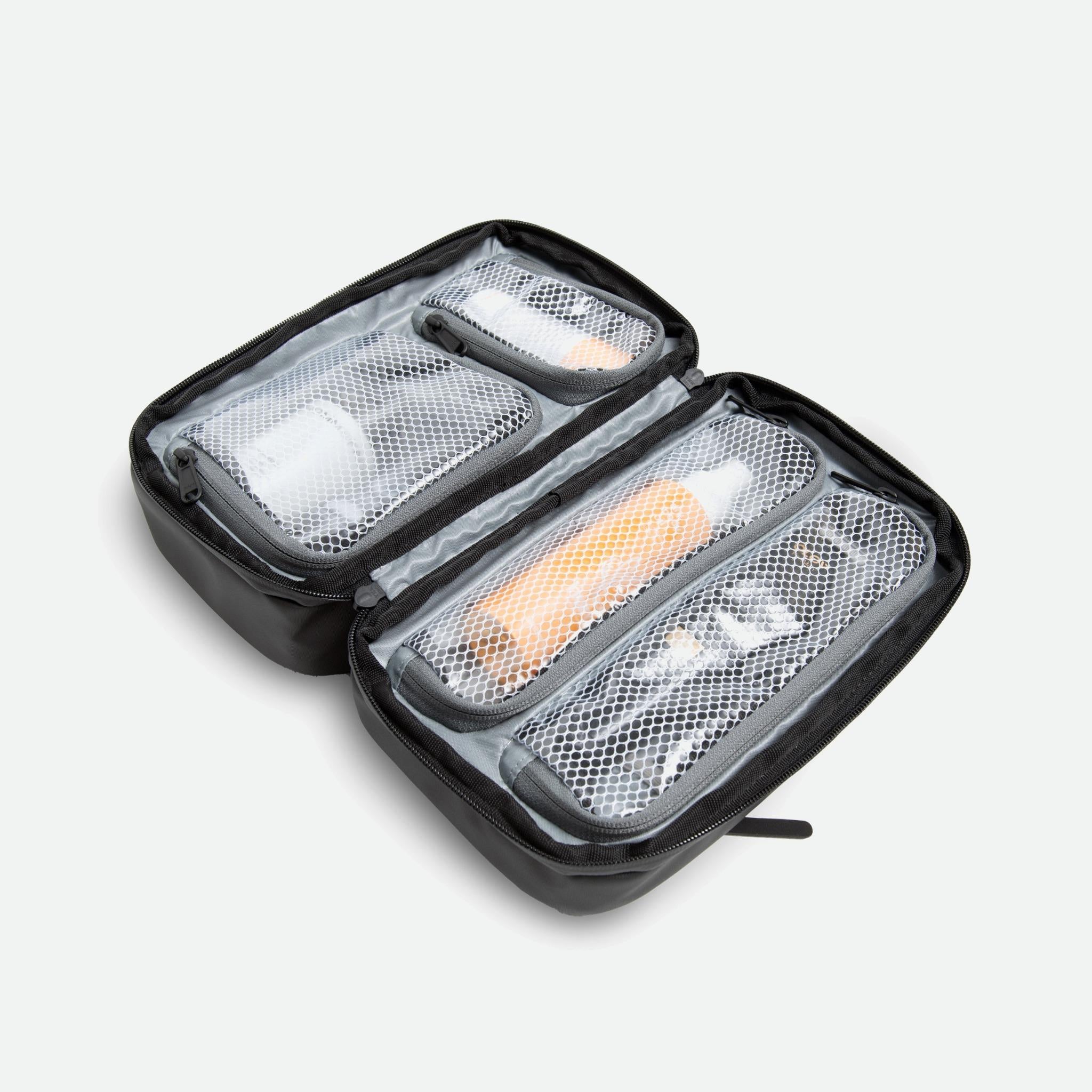 Sympl Dopp Kit - Carbonate