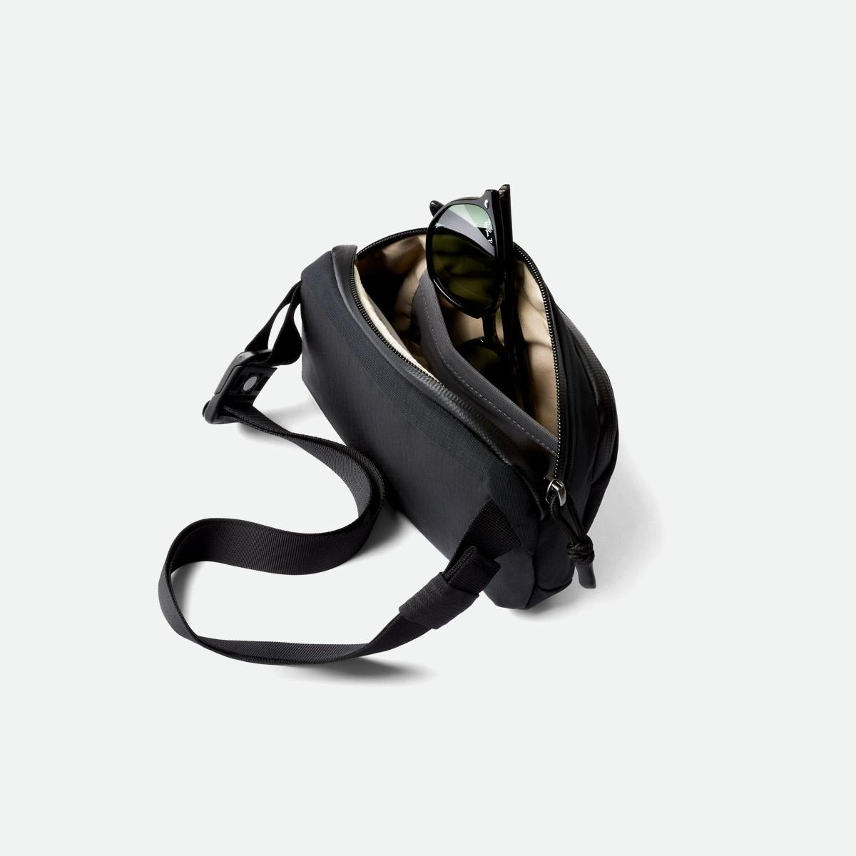 Bellroy Venture Hip Pack - Black (Leather Free)