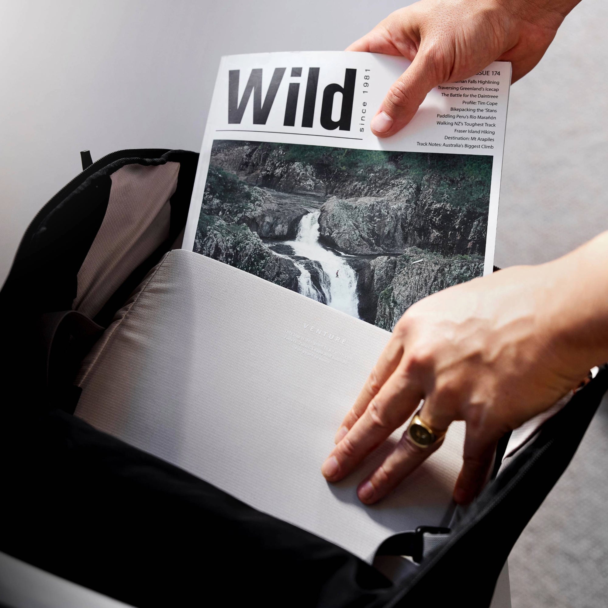 Bellroy Venture Travel Pack 26L - Jet Black (Leather Free) - Lifestyle Image