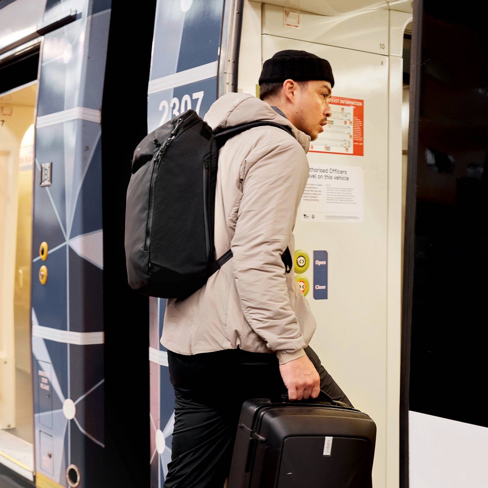 Bellroy Venture Travel Pack 26L - Jet Black (Leather Free) - Lifestyle Image