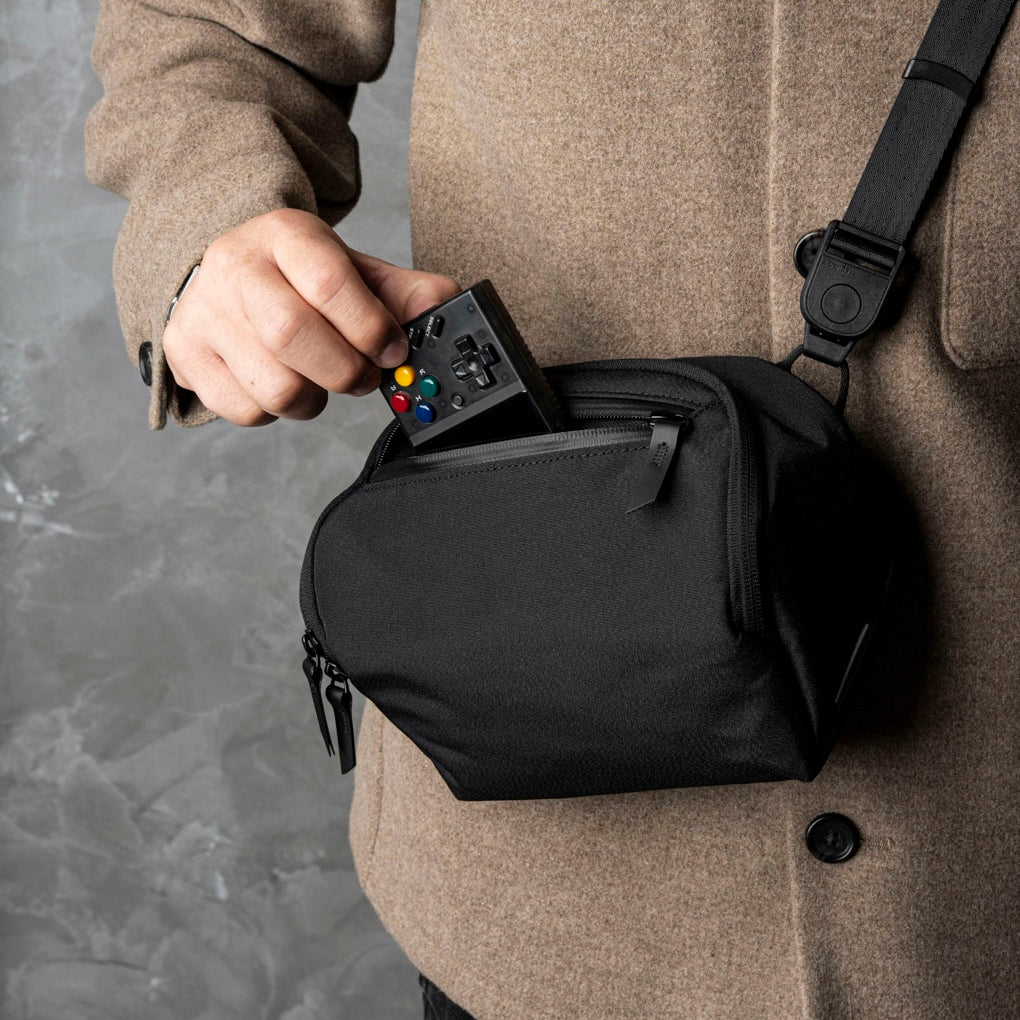 Alpaka Vertex Pouch Mini (2L) - Axoflux 300D Black