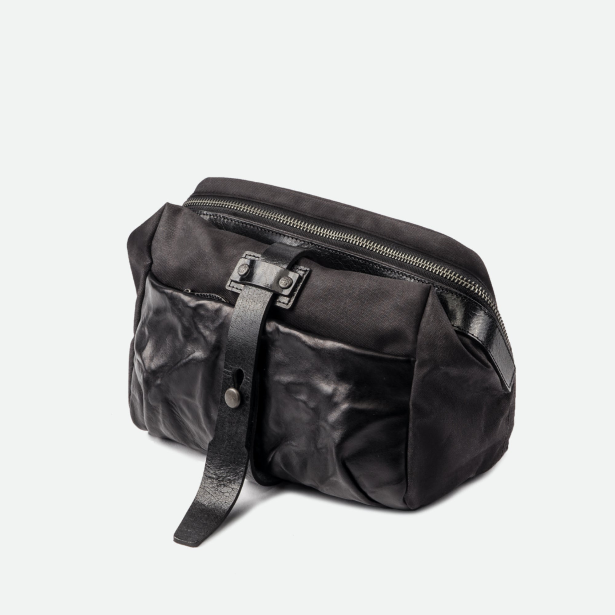 Wotancraft "Mini Rider" Sling Bag 3.5L - Black Canvas / Black Leather