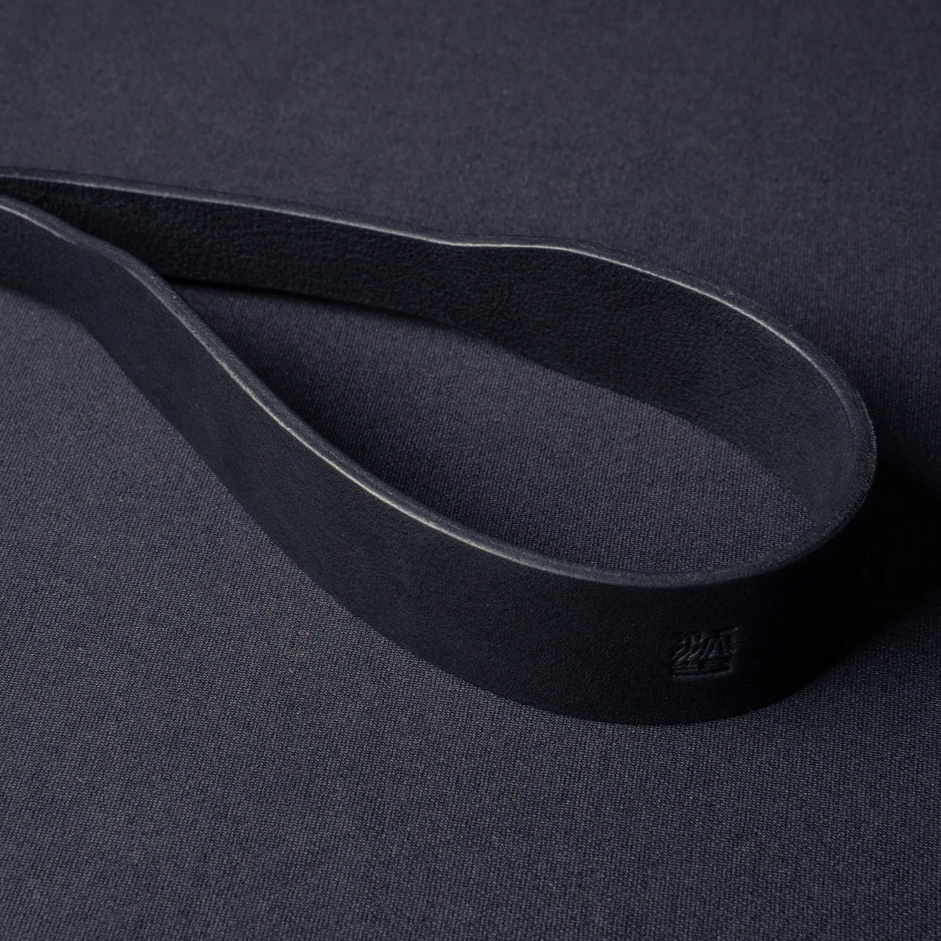 Wotancraft Premium Handcrafted Double-Sided Leather Strap Tapered (Peak Design Anchor Link) - 002