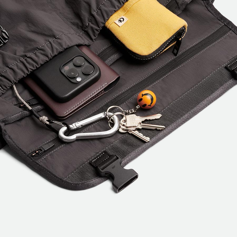 Bellroy Cinch Messenger - 12L - Charcoal