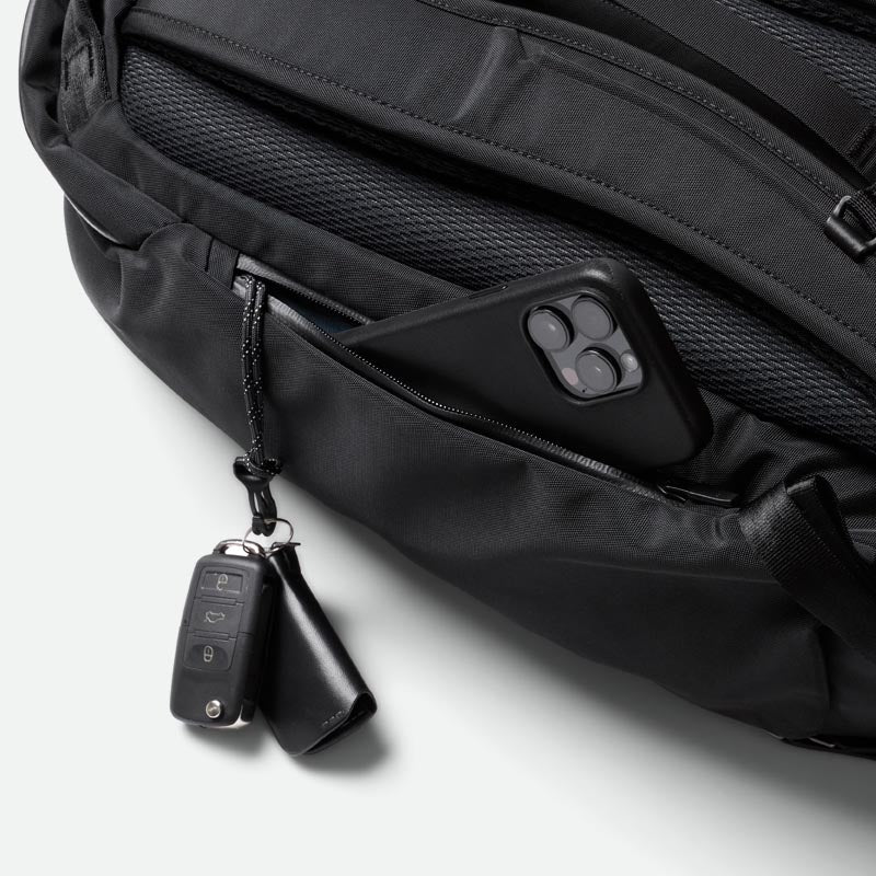 Transit Workpack Pro 22L - Black