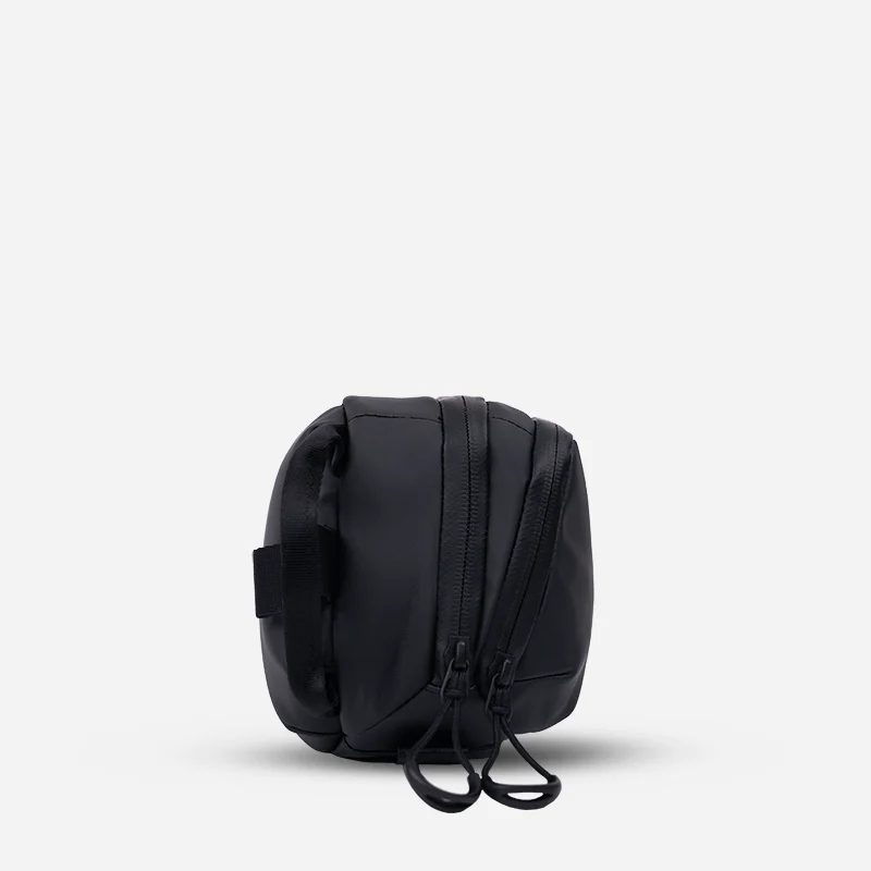 Wandrd Tech Bag Large