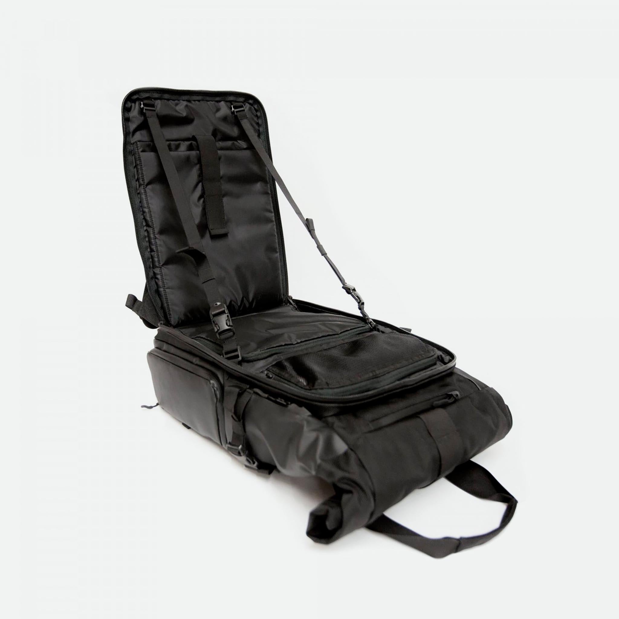 Wandrd Accessory Straps Black