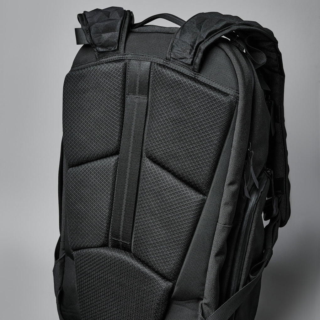 Alpaka Elements Travel Backpack Axoflux Black 600D - rygpanel