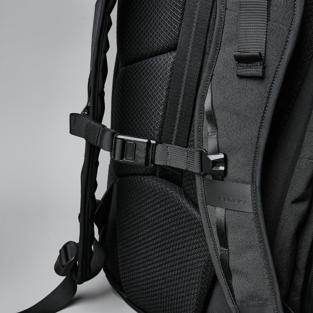 Alpaka Elements Travel Backpack Axoflux Black 600D - brystrem