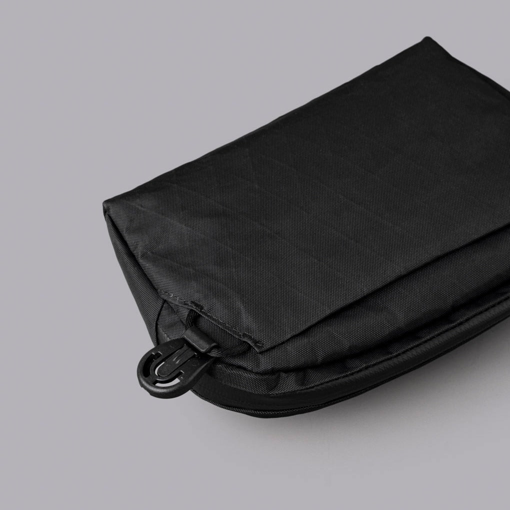 Alpaka Flight Sling (1L) - X-Pac® VX42 Black