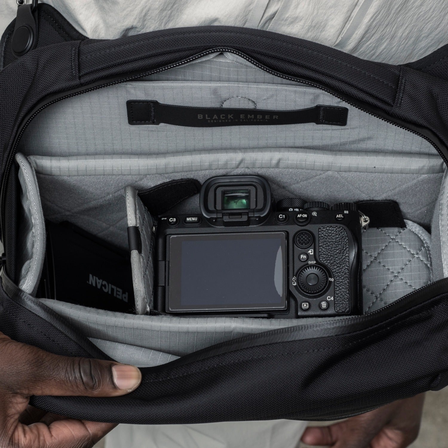 Black Ember Grip Sling 9L Camera Insert