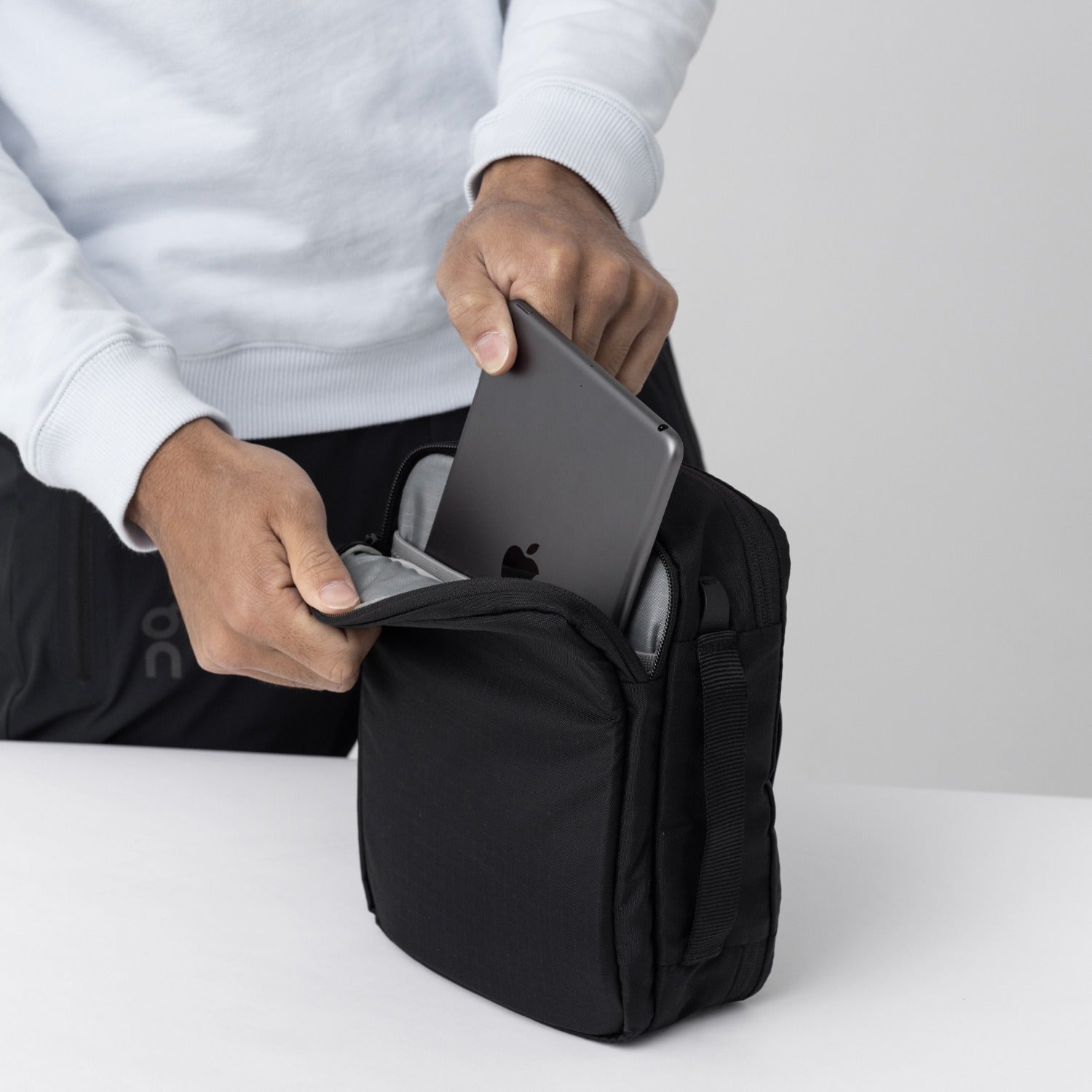 Black Ember Boarding Kit Mini - Lifestyle Image