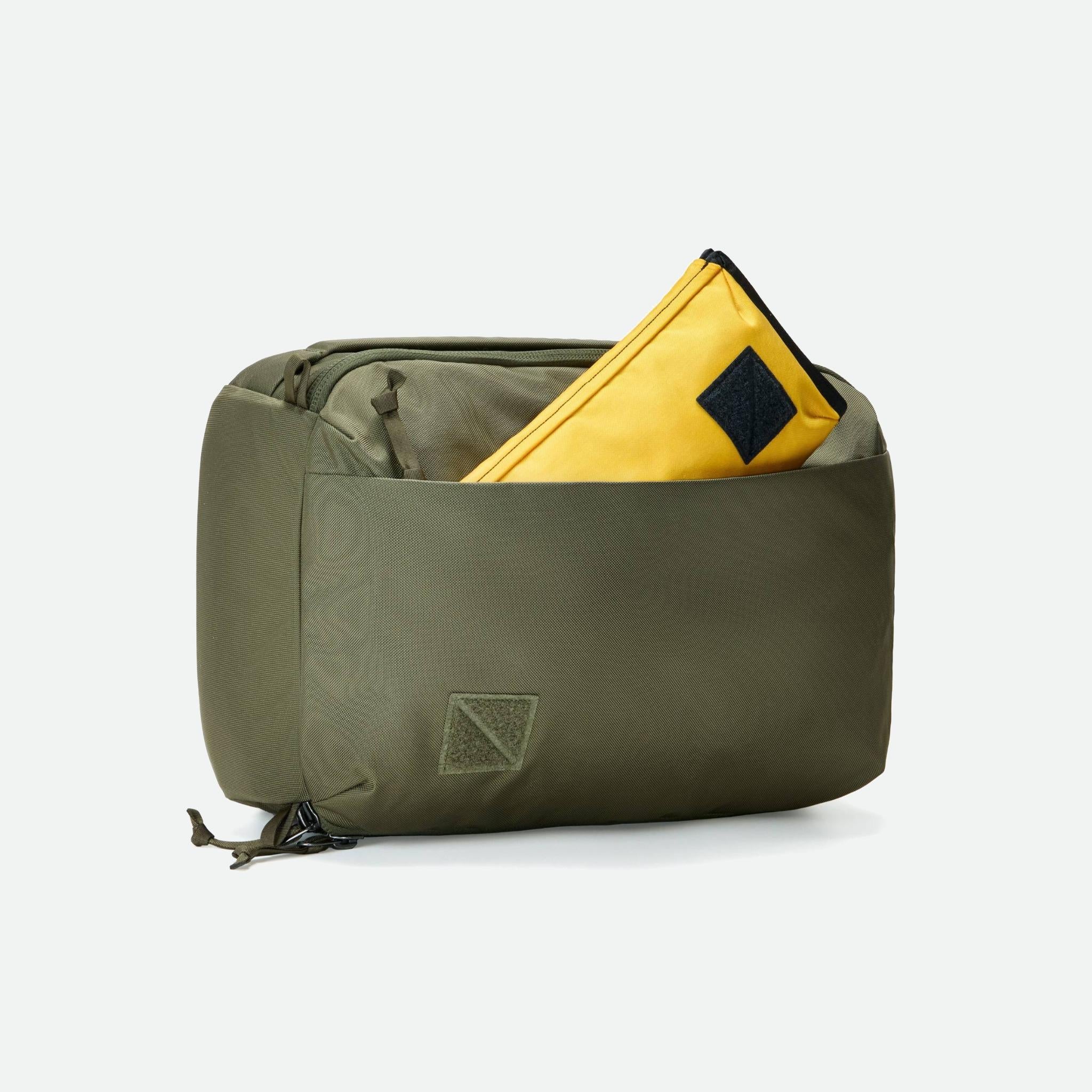 バッグ EVERGOODS CIVIC PANEL LOADER 16L CIVIC PANEL LOADER 16L - Waxed Canvas – EVERGOODS Japan